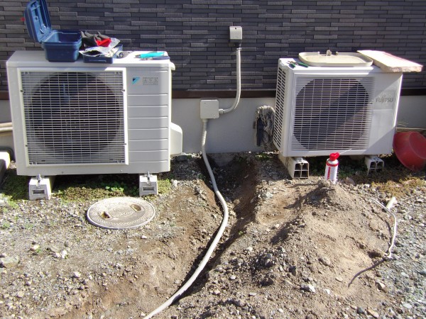 藤岡市T邸　電線地中引き込み工事サムネイル