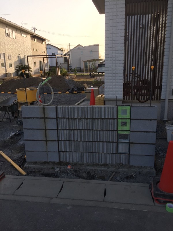 KT邸　門塀のブロック積みサムネイル