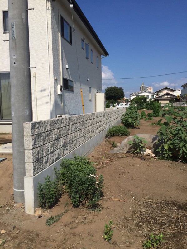 IT邸　ブロック塀工事サムネイル