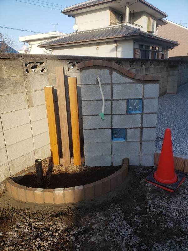 OH邸　門塀まわりサムネイル