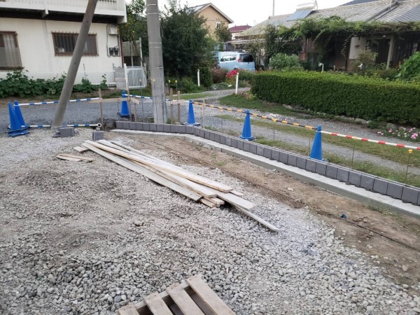 SA邸　ブロック積みサムネイル