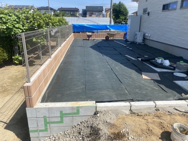 MD邸　建物周りの防草対策サムネイル
